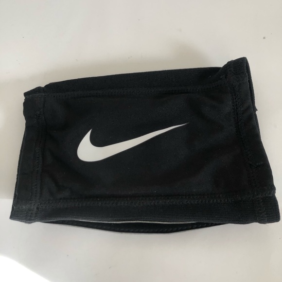 Nike Other - Nike phone and ID Arm Band